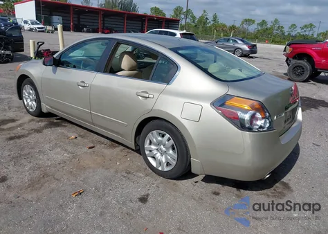 2010 Nissan Altima 2.5 S from USA, damaged, VIN 1N4AL2AP3AN528824